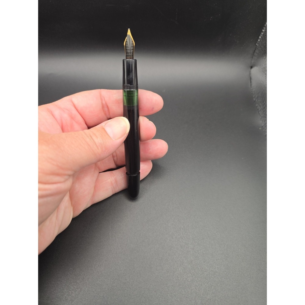 Pelikan 120 fountain Pen Untested For Restoration Purposes Only - Picture 13 of 15